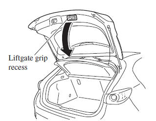 Mazda 3. Closing the liftgate/trunk lid